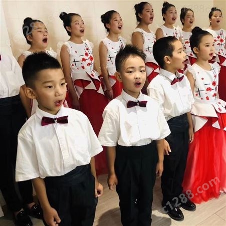 儿童合唱团红五月歌咏比赛演出服出租
