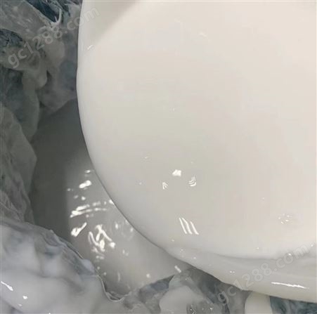 乳化硅油 水溶性硅油生产厂家 防冻液 玻璃水柔软剂