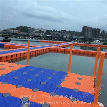 中空浮筒 水上浮动浮桥 塑料栈道游船码头 浮箱钓鱼平台d